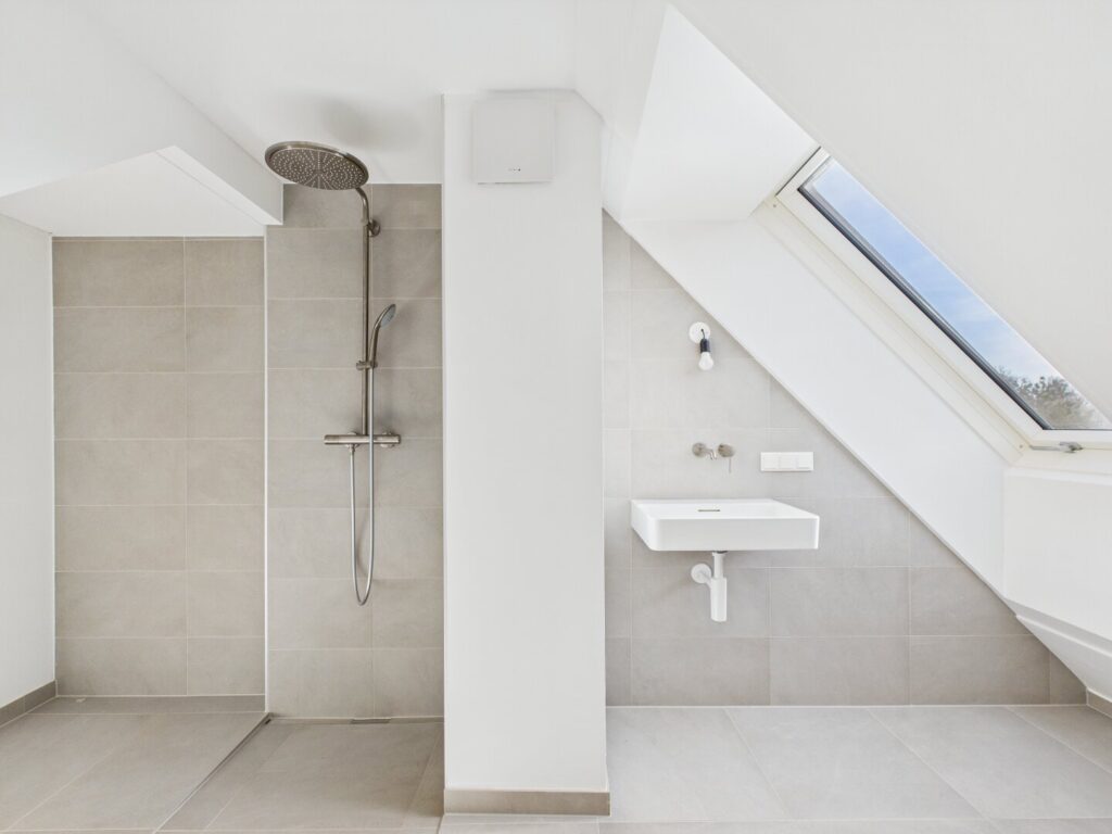 Badezimmer 2