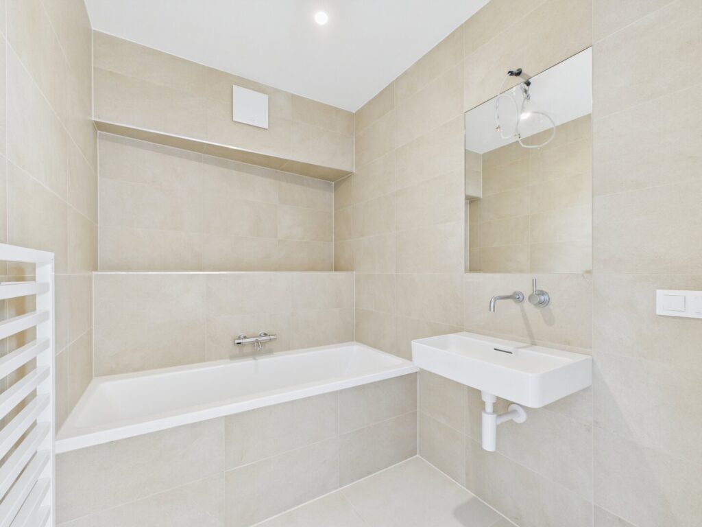 Badezimmer 2