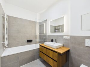 Badezimmer 2 mit Badewanne