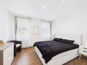 Schlafzimmer Wohneinheit 1