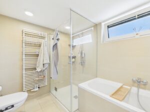 Badezimmer 2